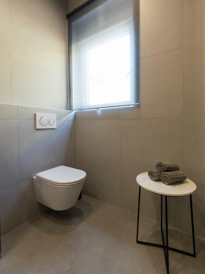 Magnolia - Modern Apartment Near City Center And Sea Porec Exterior photo